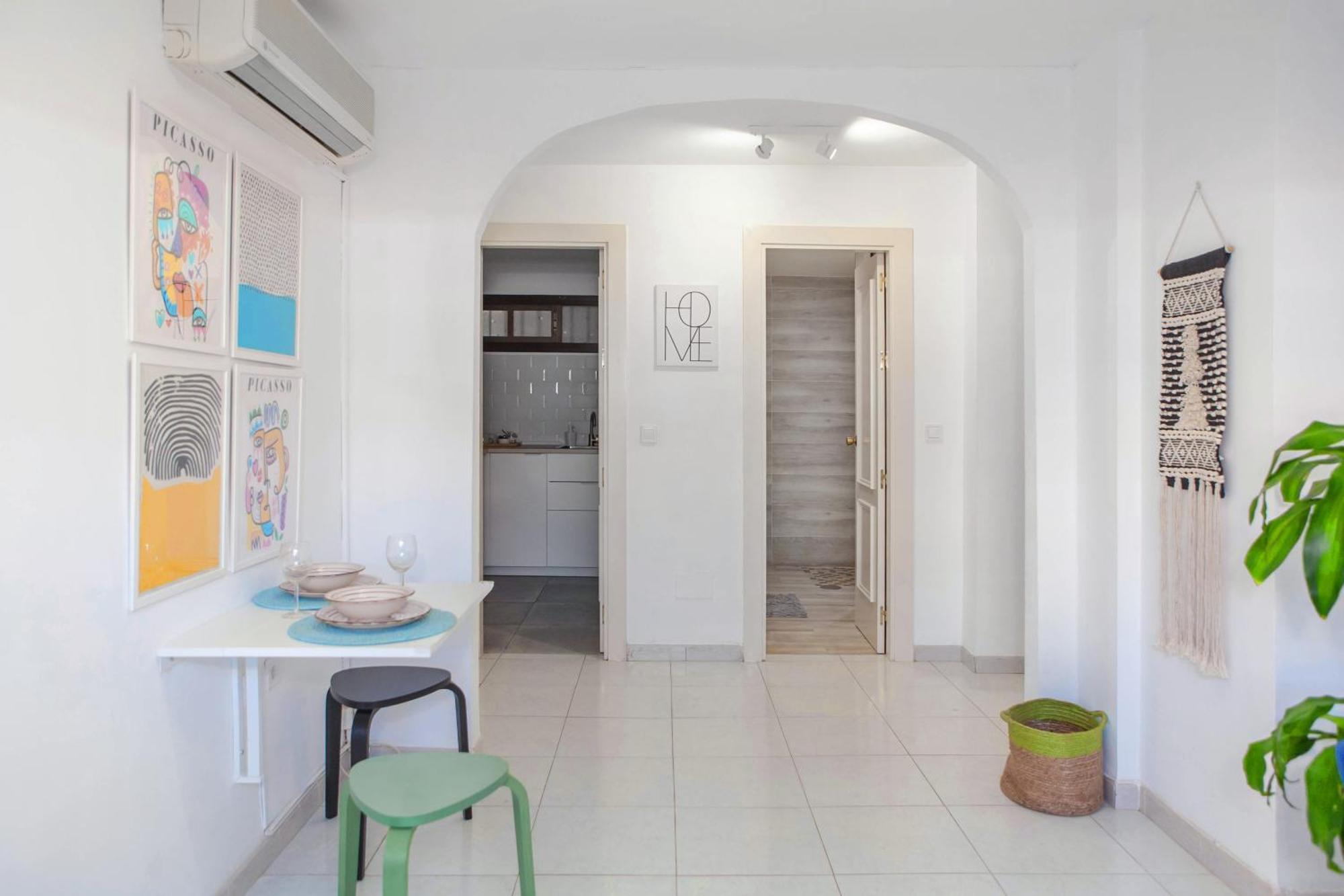 Picasso's Dream Cozy & Chic Attic Plaza Merced Lejlighed *